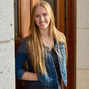 Meet your Posher, Kelsey jaclyn